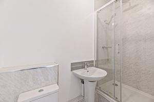 En Suite- click for photo gallery